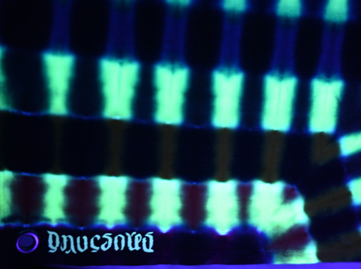 33.25X34.25" UV Reactive NeoDNA Decagram/Geode Cntr Tie Dye on a Tapestry* made from a Piece of Robert Kaufman Kona Cotton read description