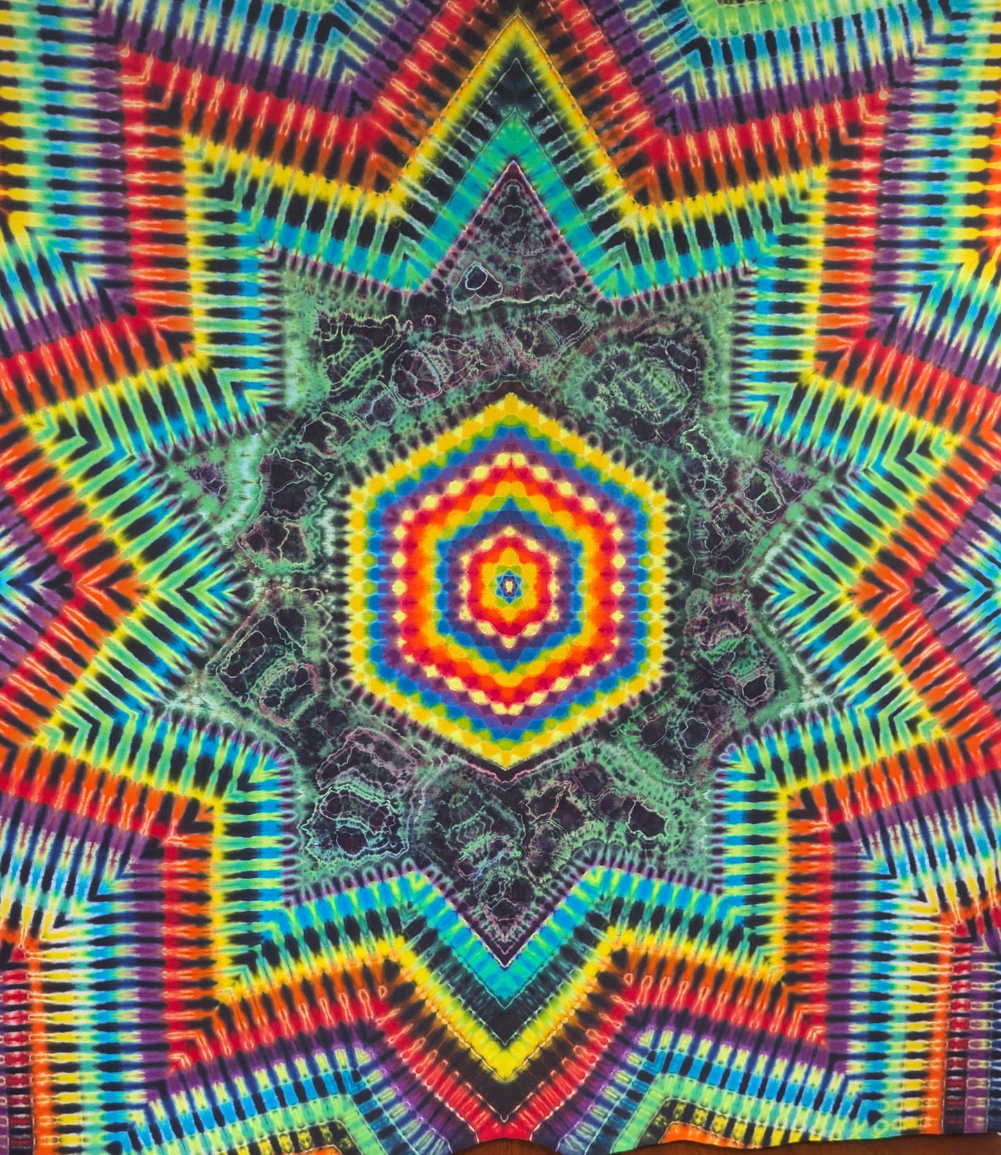85"X100" (Msrmnts b4 any shrinking) Frm Cntr: Hexagon>Cosmic Egg/Geode Hybrid>Decagram DNA UV Reactive Tie Dye Tapestry w/ Hanging Loops