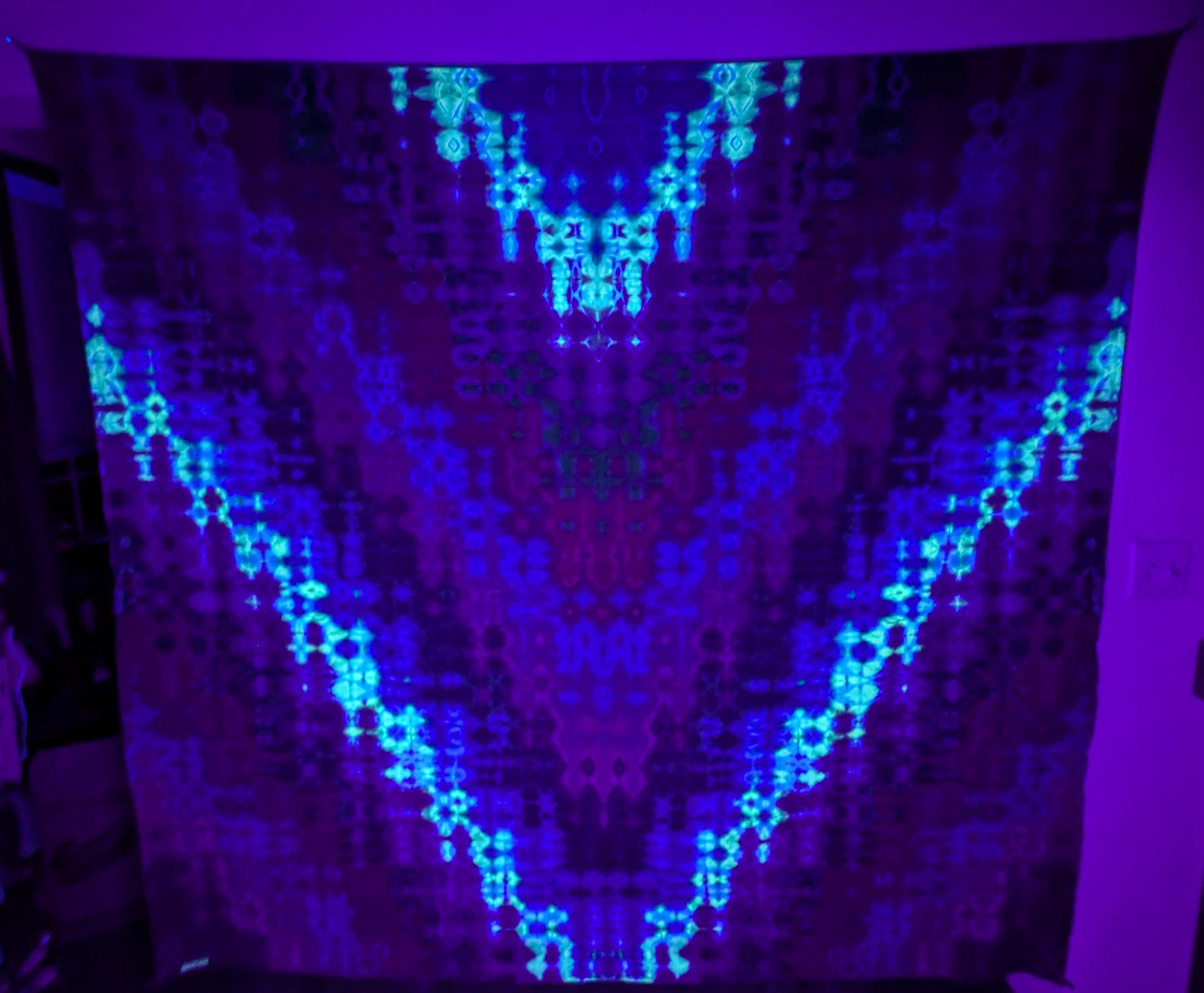 84"X84" (msrmnts b4 shrinkage) Glitch Tie Dye on a 3rd Eye Tapestry iDye Flourescent Yellow used w/ the Procion Dyes for Blacklight read on