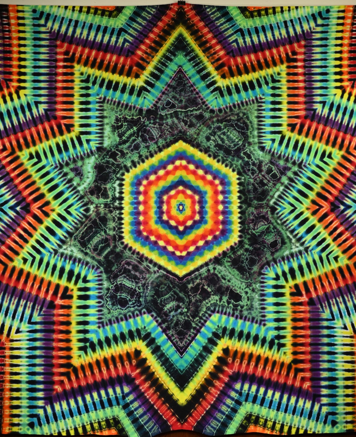 85"X100" (Msrmnts b4 any shrinking) Frm Cntr: Hexagon>Cosmic Egg/Geode Hybrid>Decagram DNA UV Reactive Tie Dye Tapestry w/ Hanging Loops