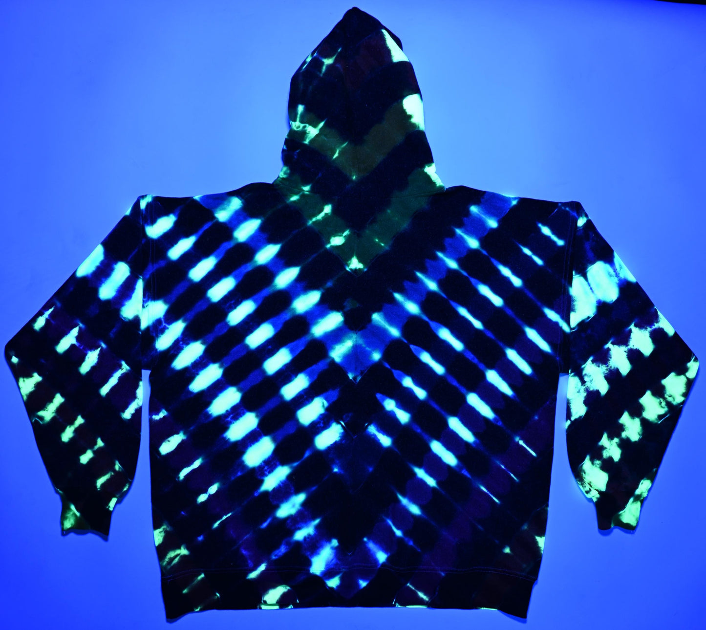 XL V UV-DNA Uv Reactive Tie Dye on a Hanes Ultimate Cotton Pullover Hoodie w/ Front Pocket
