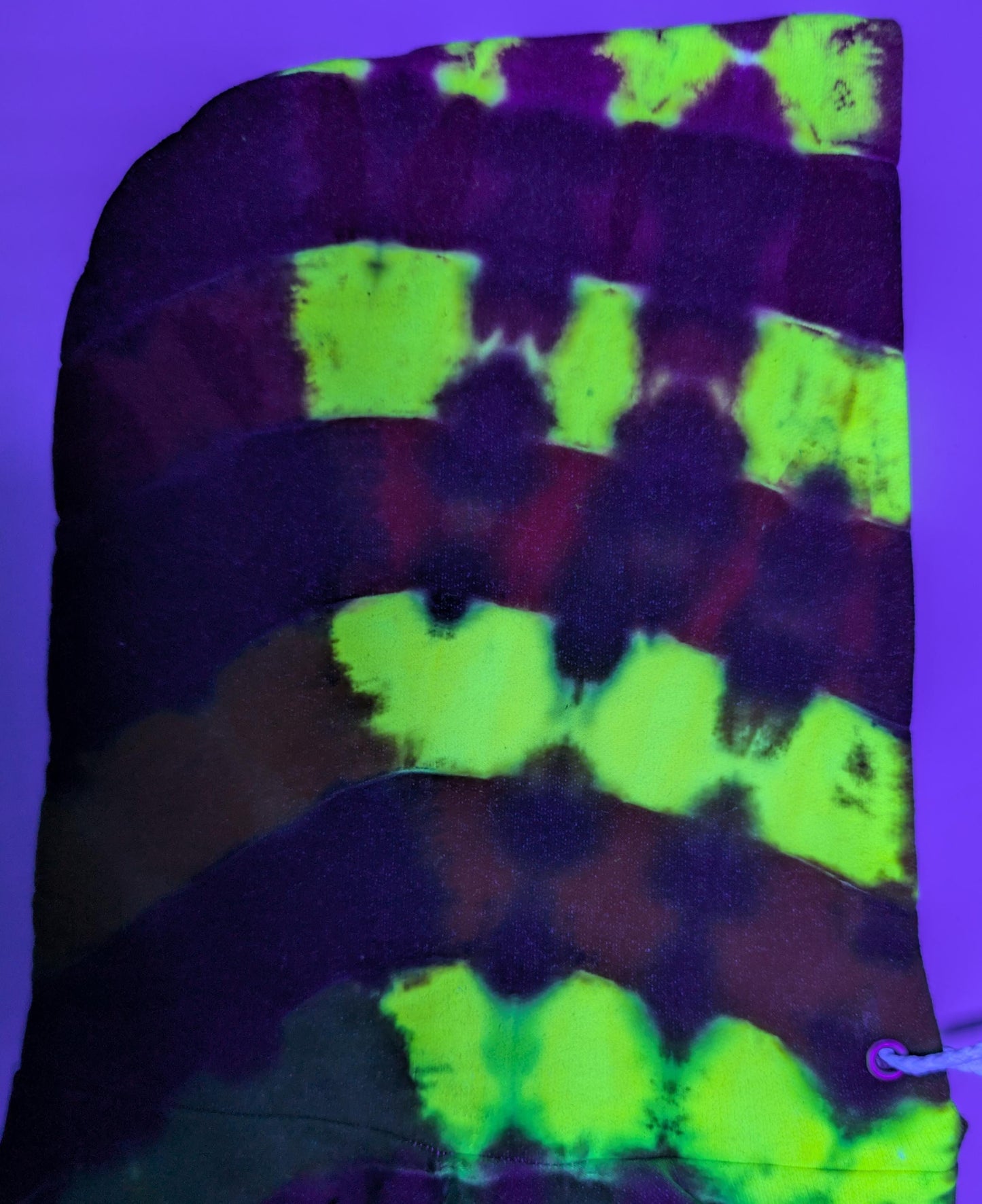 XL V UV-DNA Uv Reactive Tie Dye on a Hanes Ultimate Cotton Pullover Hoodie w/ Front Pocket