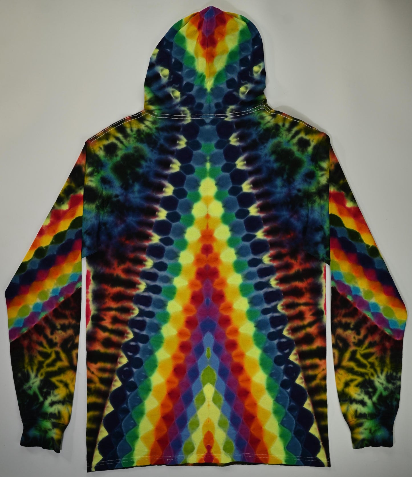 Medium Heady 20Pt Mandala Cosmic Egg Cntr/Hourglass Design Hood+Bck/Honeycomb Armbands, Scrunch UV Reactive Tie Dye Hooded* Lng Slv Shirt