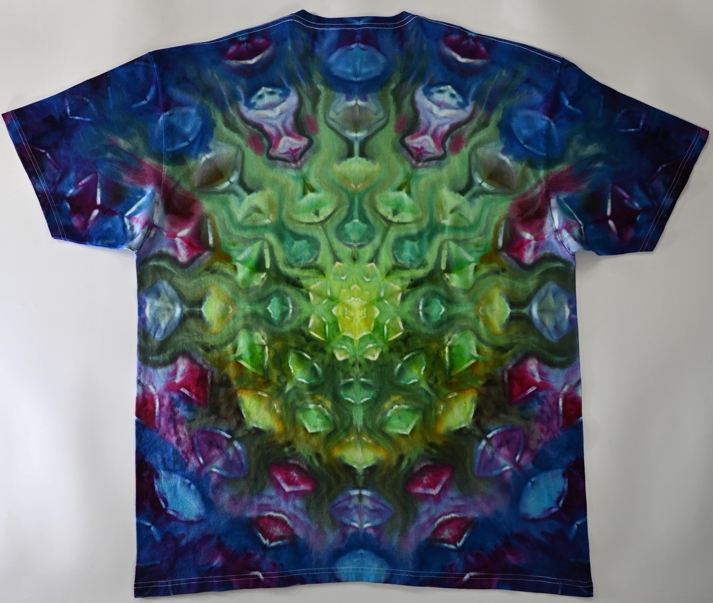 Minor, repaired sewing defect* 3X Alien Eyes Ice Dye Tie Dye on a Tultex 290 Ringspun Cotton T-Shirt