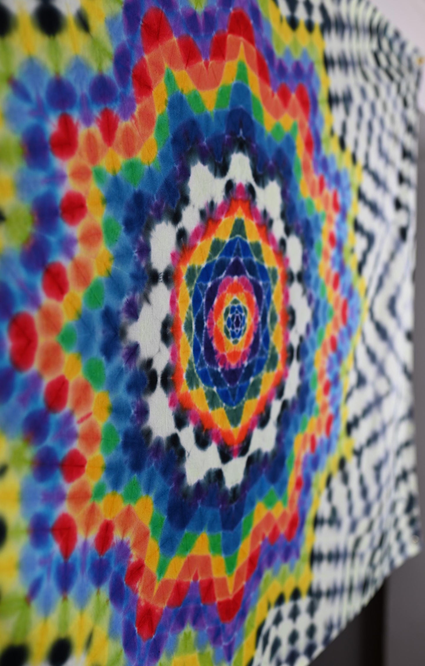 52'X38" Hexagon->{12/3} Dodecagram->UV Reactive/Grayscale Tie Dye on a Organic Cotton & Hemp Hemmed Tapestry w/ Metal Grommets for Hanging*
