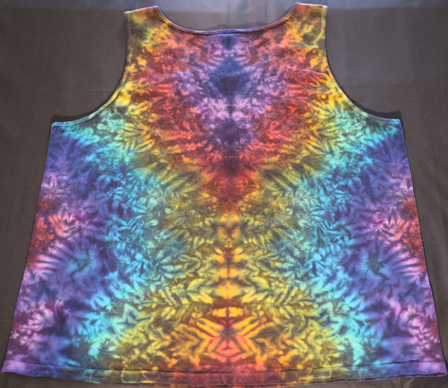 2x Scrunch Tie Dye on a Comfort Colors Heavyweight Ringspun Cotton Tank Top