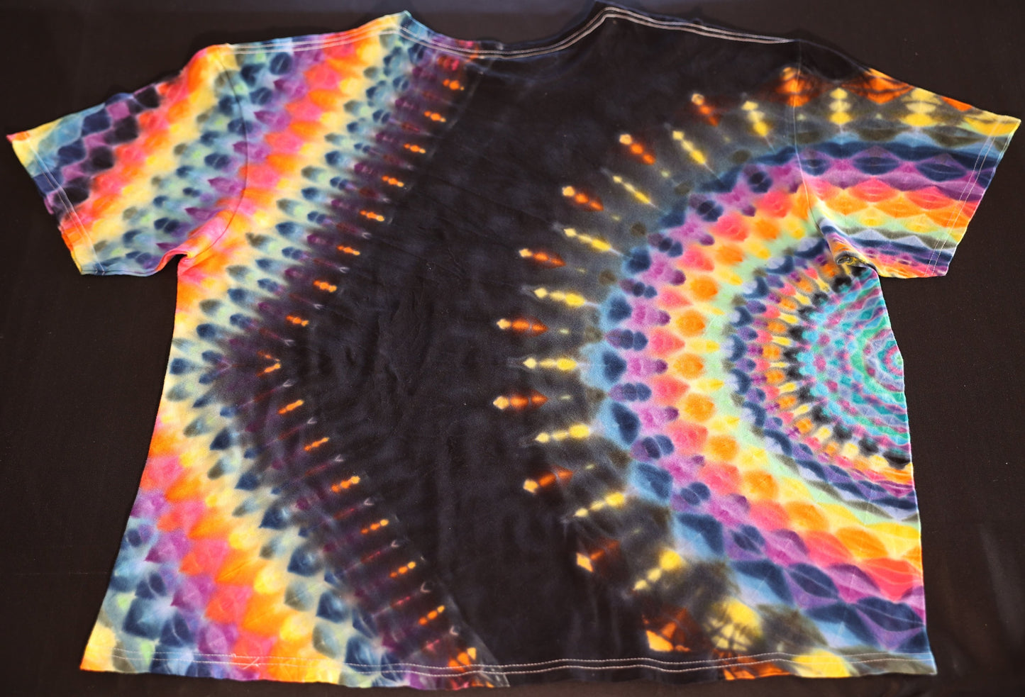 3X Side Hexagon>18 Pt Mandala/Side Honeycomb Tie Dye on a Gildan Hammer Ringspun Cotton T-Shirt *minor factory defect read description