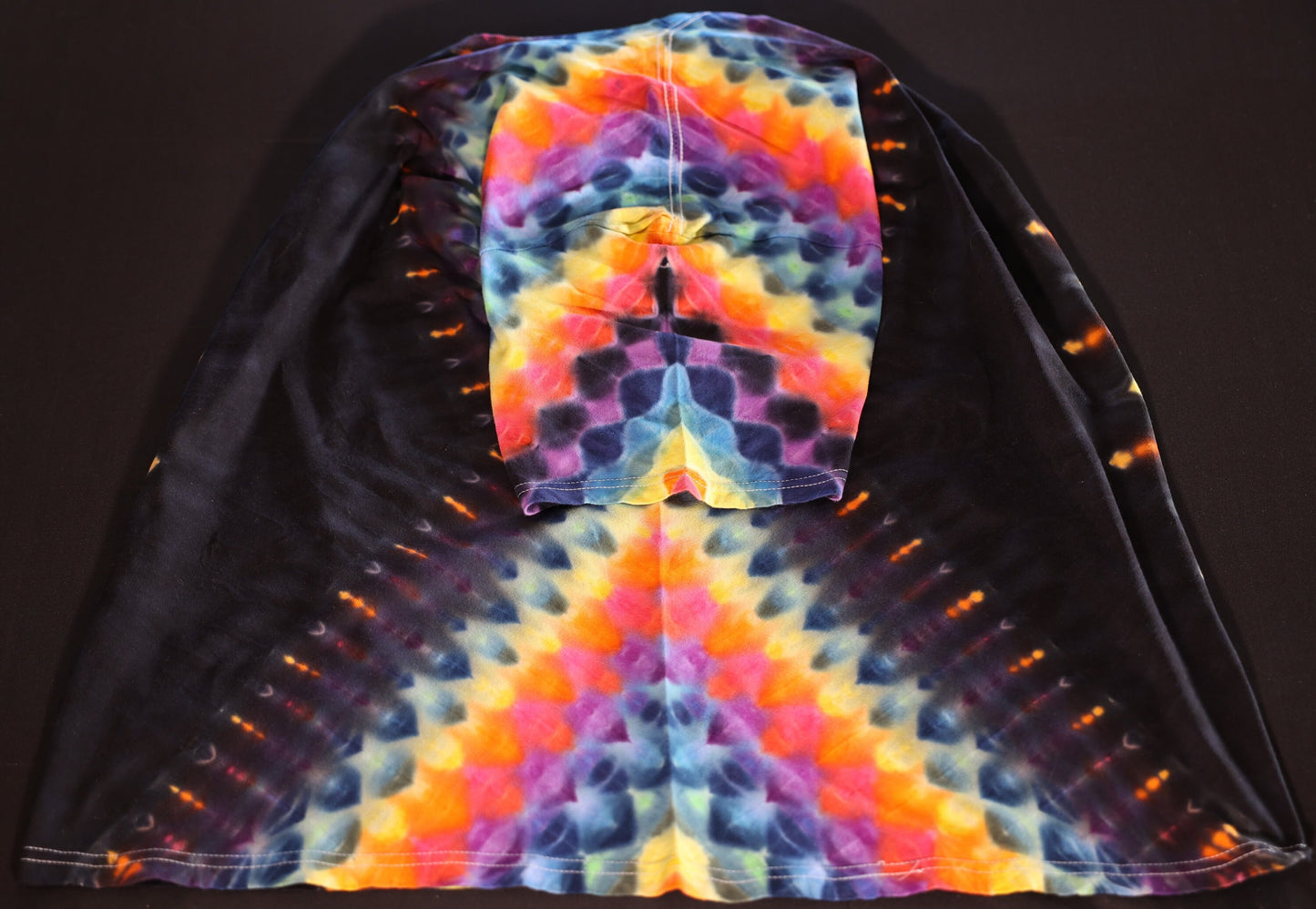 3X Side Hexagon>18 Pt Mandala/Side Honeycomb Tie Dye on a Gildan Hammer Ringspun Cotton T-Shirt *minor factory defect read description