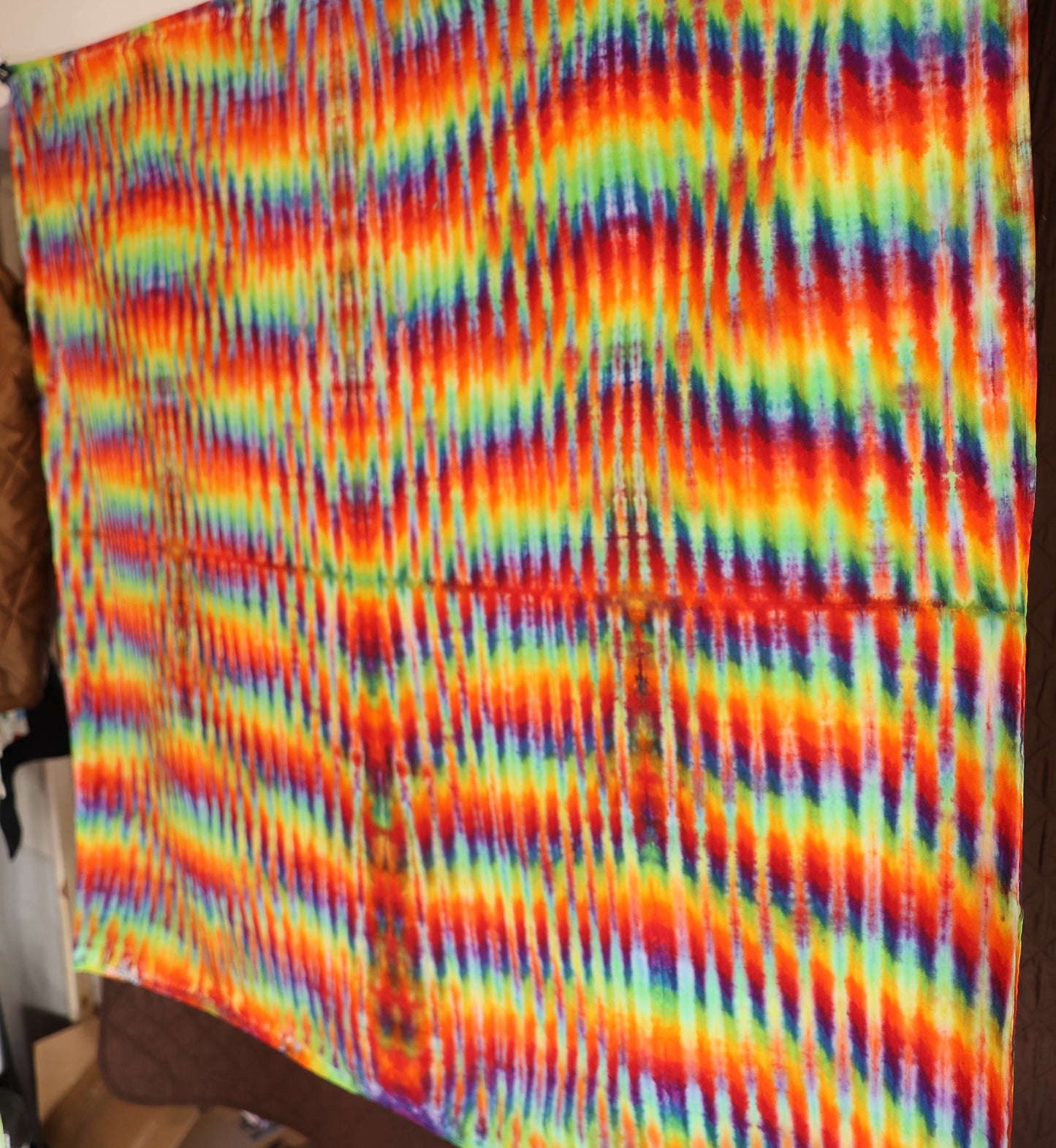 50"X50" (Approx measurements prior to shrinkage), Trippy Weavers Variant Tie Dye on a Dancing Robin Cotton Tapestry w/ Hems on all 4 Sides