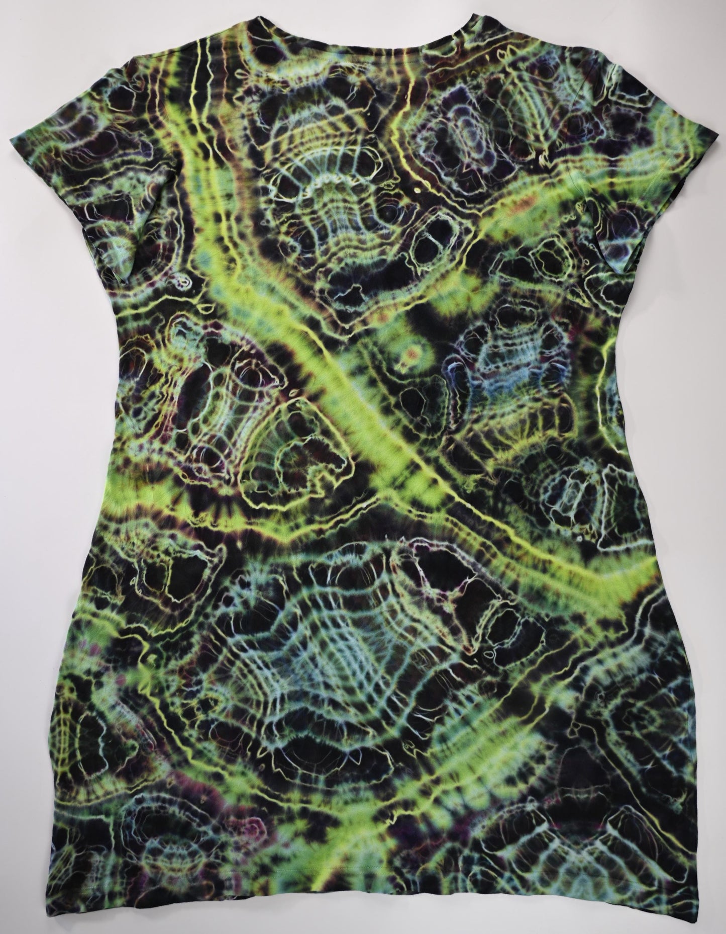 Ladies L/XL Cosmic Egg/Geode Hybrid Tie Dye Using My "Psychedelic Vision" Color Palette on a LAT V-Neck Cotton Cover Up Dress
