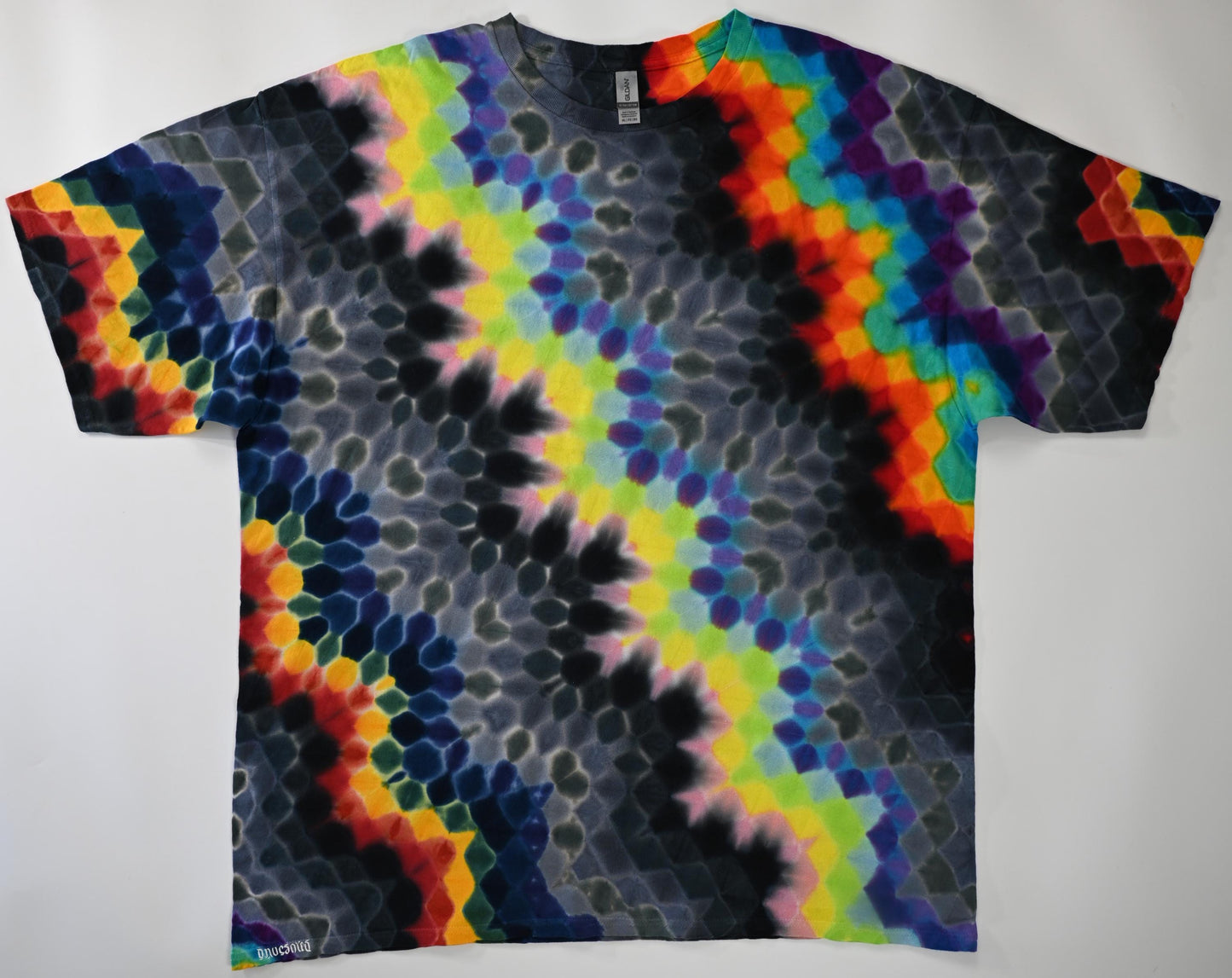 3X Zig Zag Honeycomb Tie Dye on a Gildan Ultra Cotton PFD (Prepared for Dye) T-Shirt