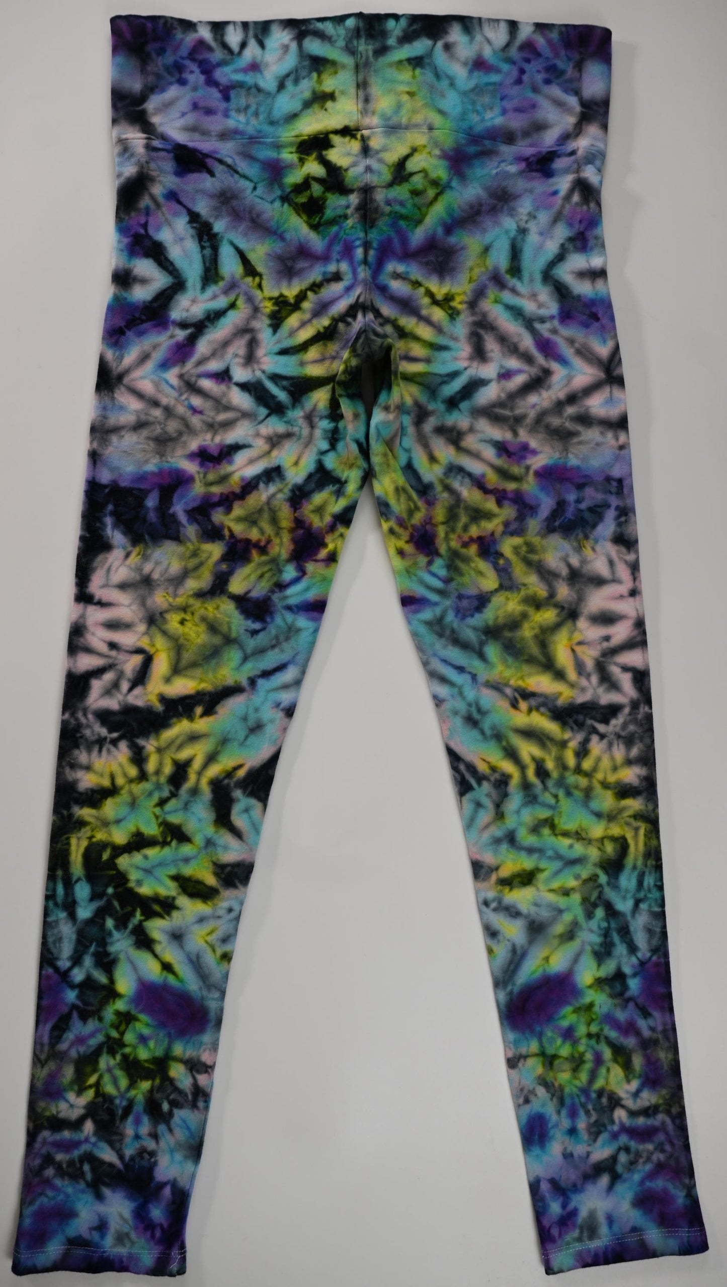 Medium "Crystal Wash" Scrunch Low Water Immersion Tie Dye Wide Waist Band Dancing Robin 92 Cotton/8%Spandex Leggings