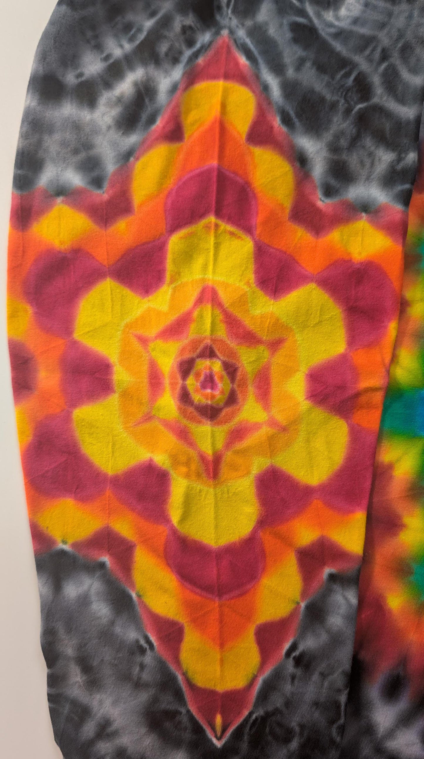 XL Hexagon-> Dodecagram F/Color Shifting Hourglass Shape B/Hexagon L Slv/Hexagram R Slv/ Cosmic Egg-Geode Hybrid Tie Dye Long Sleeve Shirt