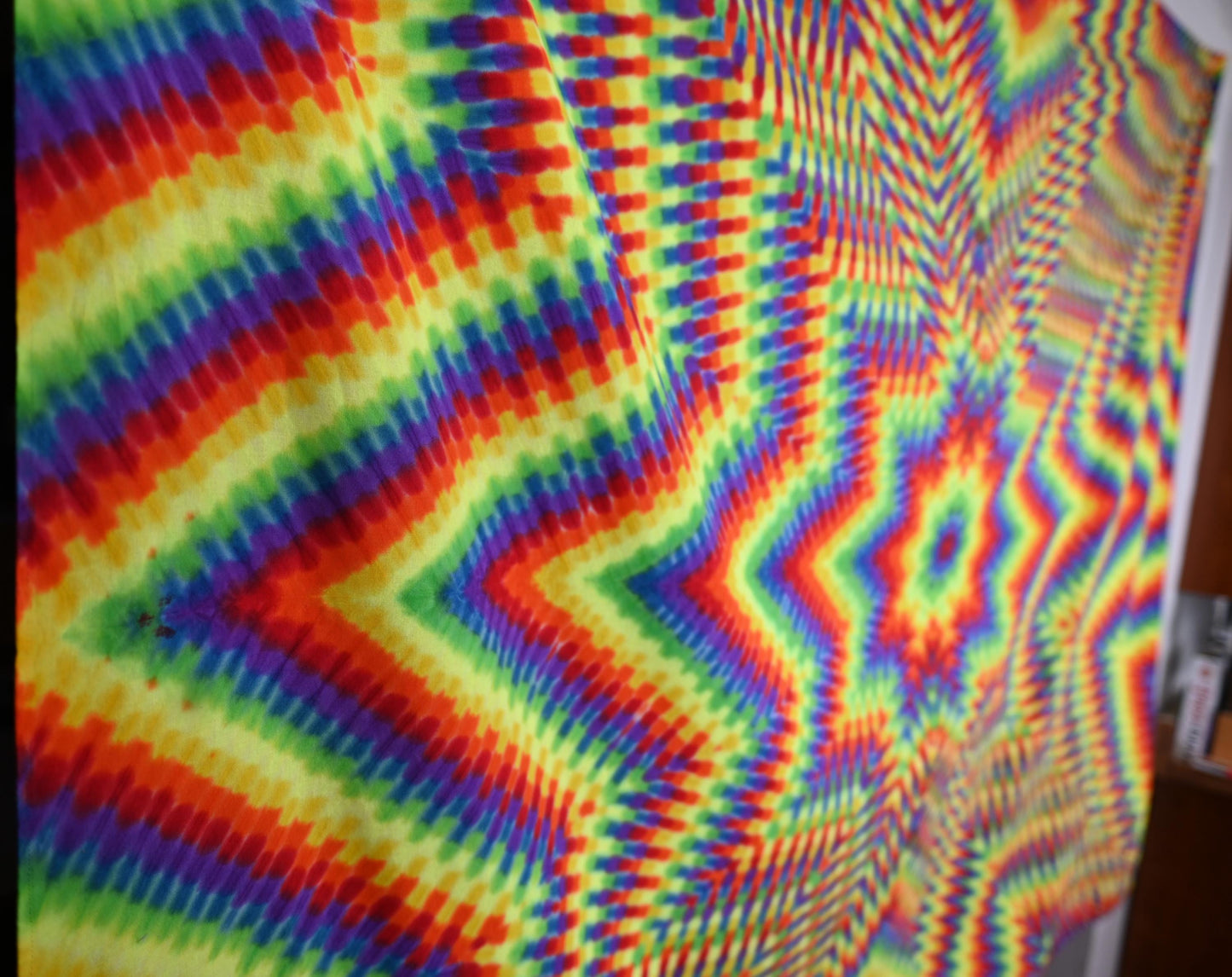 72"X56.5" UV Reactive Custom Isotoxal Decagram Star Tie Dye Tapestry* w/ Metal Grommets for Hanging