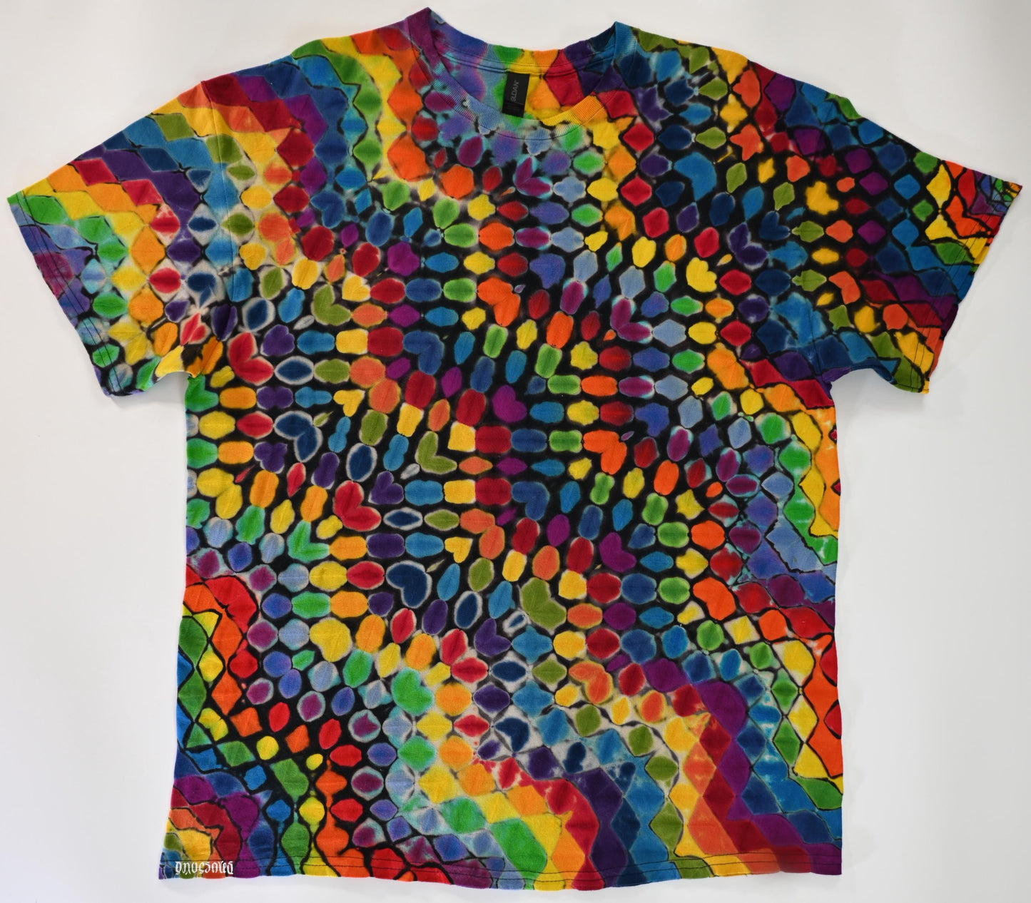 XL Zig Zag Honeycomb Reverse Tie Dye on what was once an all Black Gildan Ultra Cotton T-Shirt