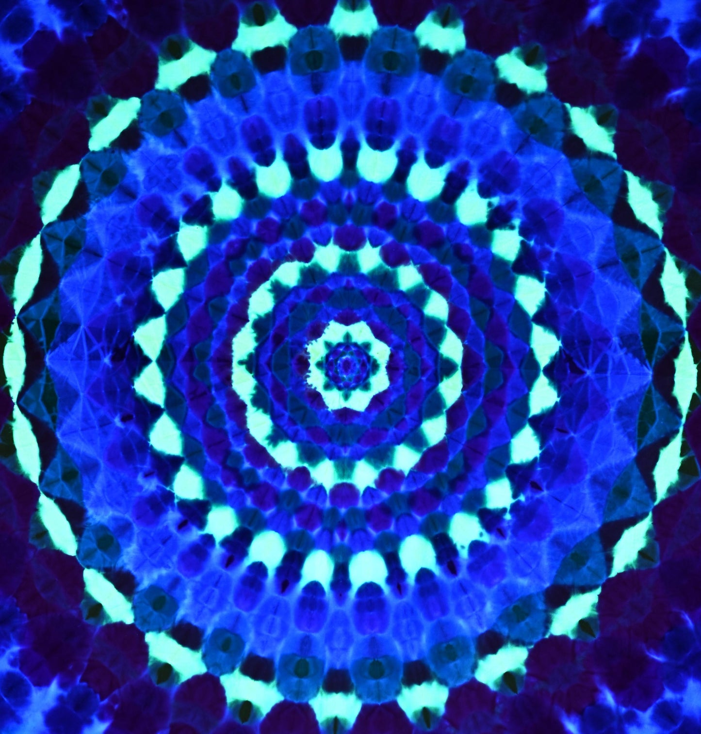 104"X102" Super Heady UV Reactive from center: Octagon->24 Point Mandala->Geodes->Neo-DNA {12/3} Dodecagram Border Tie Dye on a Tapestry