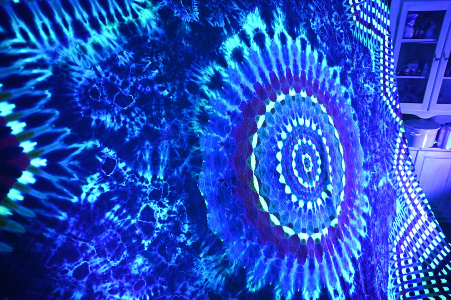 104"X102" Super Heady UV Reactive from center: Octagon->24 Point Mandala->Geodes->Neo-DNA {12/3} Dodecagram Border Tie Dye on a Tapestry