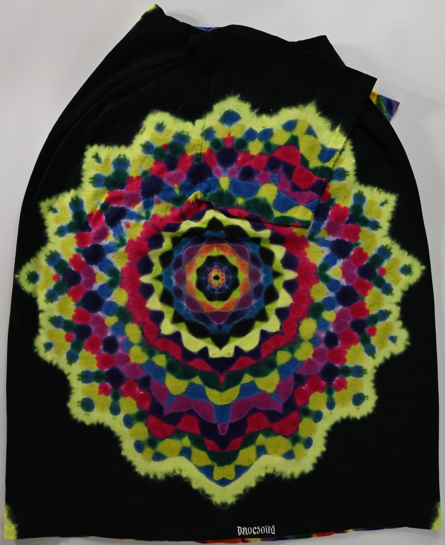 XL UV Reactive Side Octagon>{16/4} Hexadecagram/Pac-Man Honeycomb/Black Filler Tie Dye on a Gildan Ultra Cotton PFD T-Shirt* see description