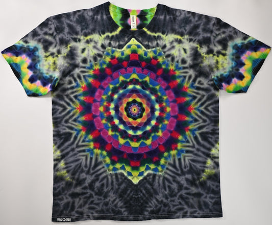 XL Heady UV Reactive Octagon>{16/4} Hexadecagram Front/Stepped Alien Spine Back/Zig Zag Honeycomb Sleeves, Scrunch Tie Dye Tultex T-Shirt