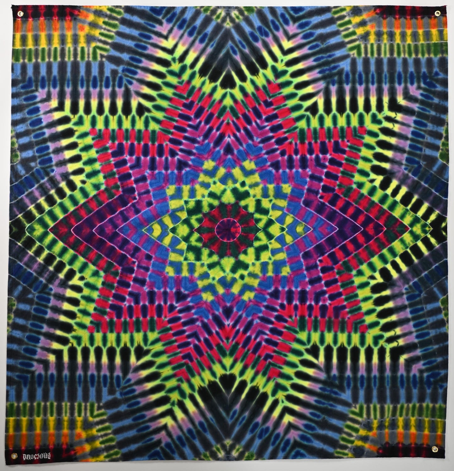 33.5"X34.5" UV Reactive Neo DNA Decagram (Tie Dye on a Tapestry* made by Hemming around Robert Kaufman Kona Cotton Read Description