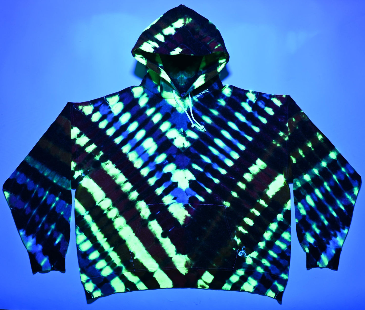 minor repaired boo-boo# 2X V UV-DNA Uv Reactive Tie Dye on a Hanes Ultimate Cotton Pullover Hoodie w/ Front Pocket - Read Description