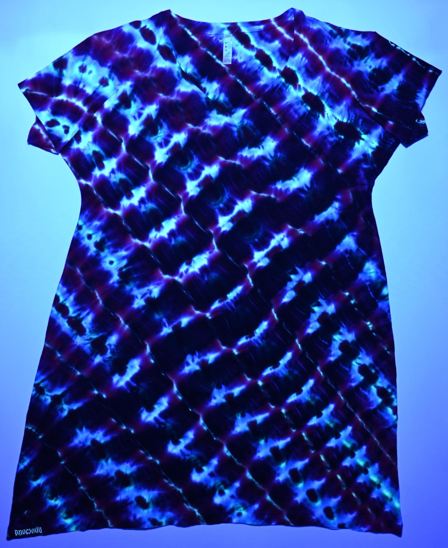 Ladies 2X/3X Subtle UV Reactive Highlights Cosmic Roll Tie Dye in my Neon Vortex Palette on a LAT V-Neck Cotton Cover Up Dress