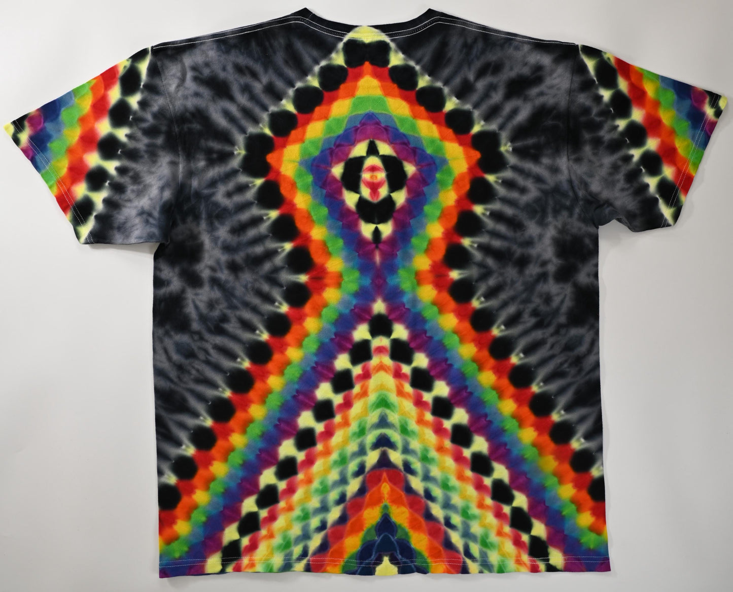 XL Heady UV Reactive 20Pt Mandala w/ Fiery Cosmic Egg Center Frnt/Wrap Around Geometric Tower Bck/Triangle Slvs/Scrunch Tie Dye T-Shirt