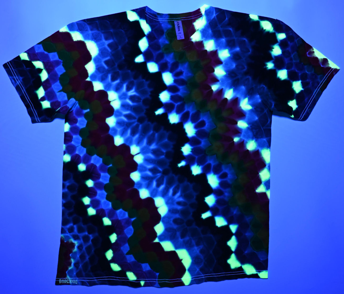 Large ~30 Color UV Reactive Zig Zag Honeycomb Tie Dye on a Tultex 290 Ringspun Cotton T-Shirt