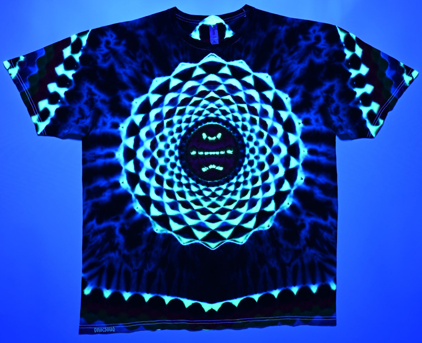 XL Heady UV Reactive 20Pt Mandala w/ Fiery Cosmic Egg Center Frnt/Wrap Around Geometric Tower Bck/Triangle Slvs/Scrunch Tie Dye T-Shirt