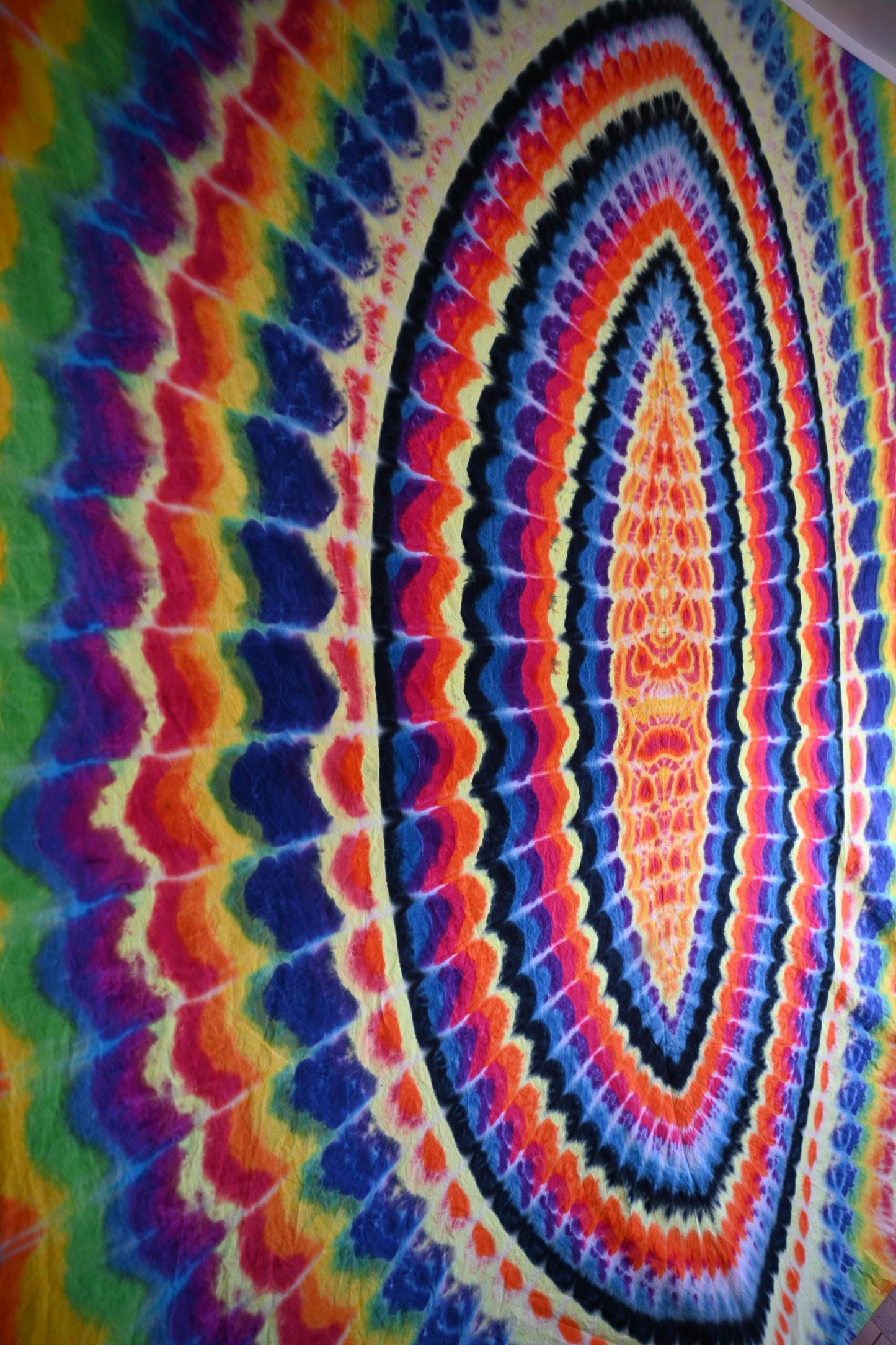 101.5"X103.75" (approx) UV Reactive Wavy Portal w/ Flickering Inferno Cosmic Egg Center Tie Dye on a Piece of Combed Cotton Fabric
