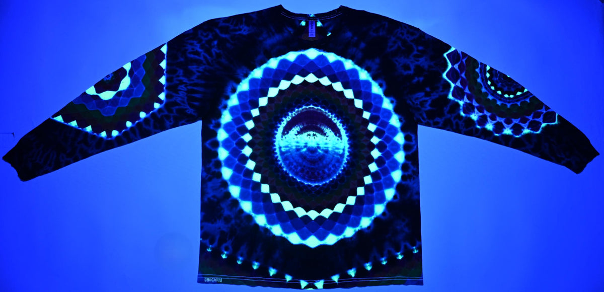 2X UV Reactive 30Pt Mandala w/ Ripple Cntr/ Geometric Tower/ 18Pt Mandala w/ Hexagon Cntr L Slv/Hexagon R Slv/Scrunch Tie Dye Long Slv Shirt