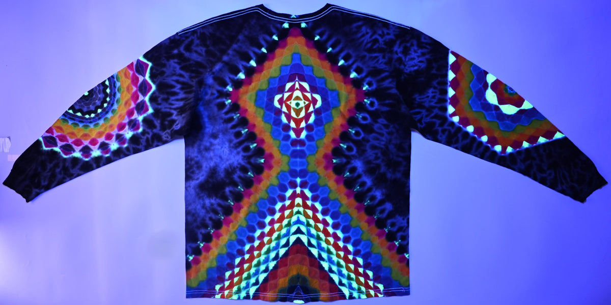 2X UV Reactive 30Pt Mandala w/ Ripple Cntr/ Geometric Tower/ 18Pt Mandala w/ Hexagon Cntr L Slv/Hexagon R Slv/Scrunch Tie Dye Long Slv Shirt