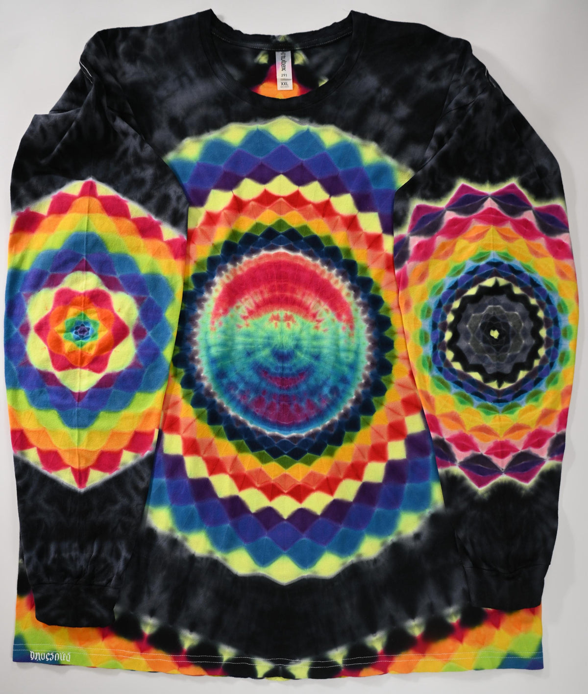 2X UV Reactive 30Pt Mandala w/ Ripple Cntr/ Geometric Tower/ 18Pt Mandala w/ Hexagon Cntr L Slv/Hexagon R Slv/Scrunch Tie Dye Long Slv Shirt