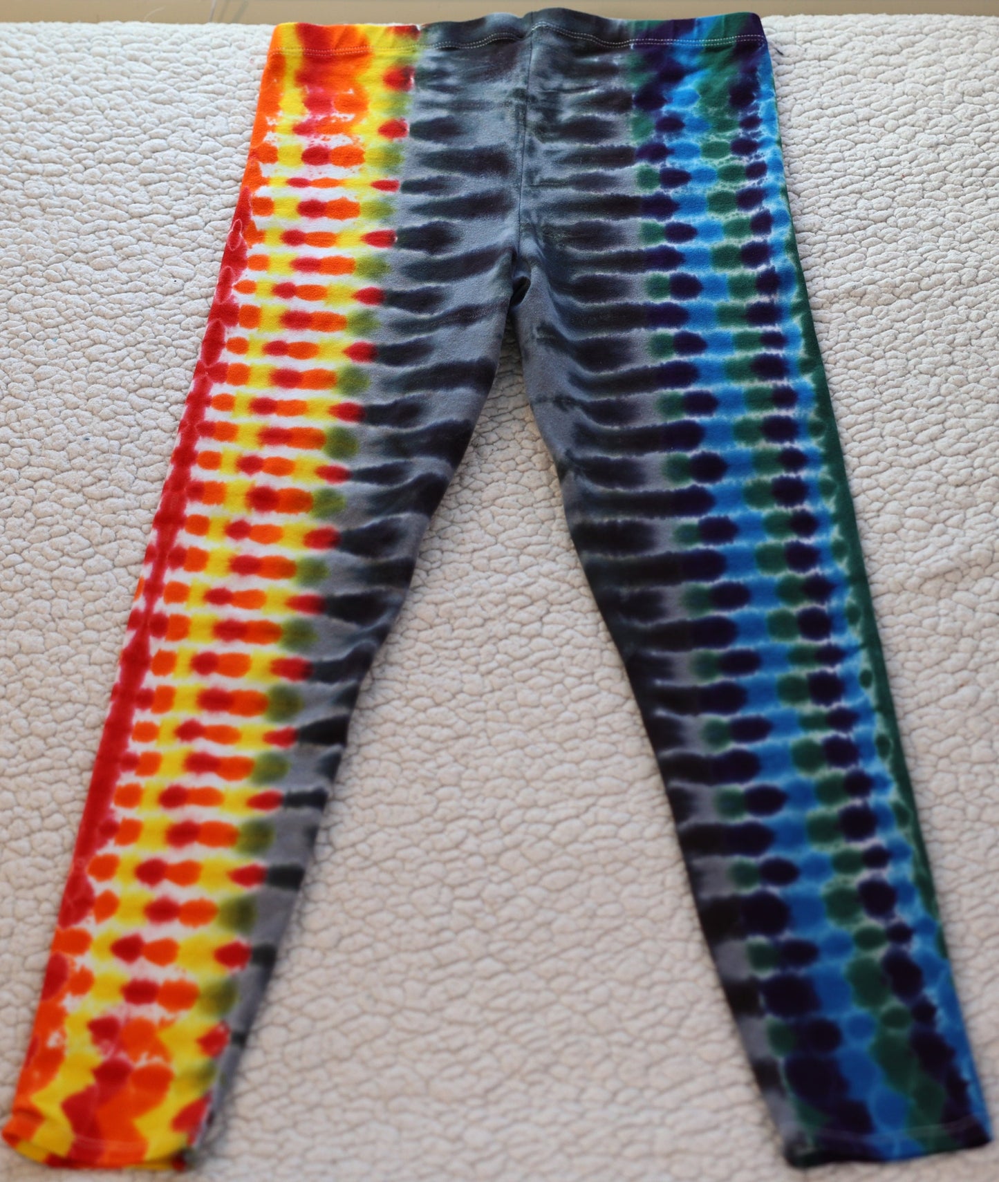 Large Honeycomb/DNA Tie Dye Leggings