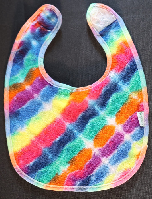 3-12 Months Tie Dye on a Green Sprouts Baby Bib