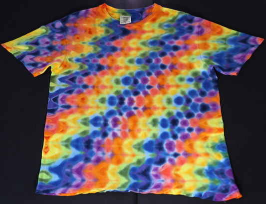 Medium Heatwave.v-4a Tie Dye on a Comfort Colors Heavyweight Garment Dye Ringspun Cotton T-Shirt